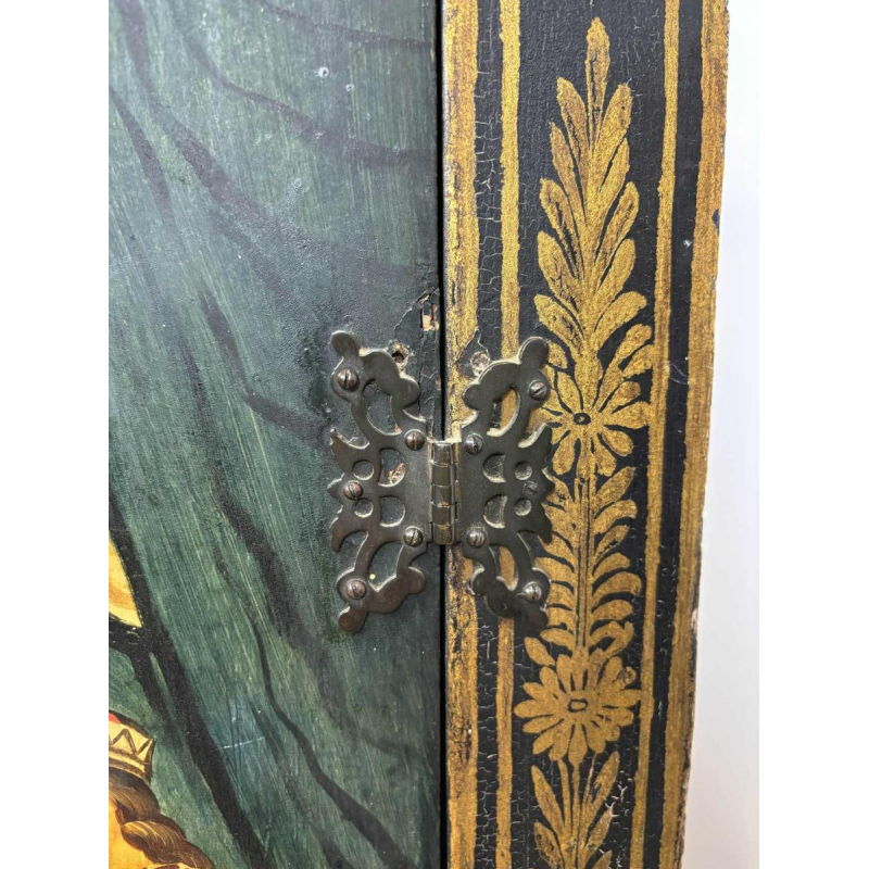 Meuble d'angle polychrome, décor peint 'Scène de Cour' 19e siècle