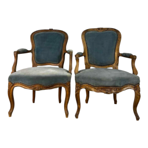 Paire de fauteuils cabriolet d'époque Louis XV, France XVIIIe siècle