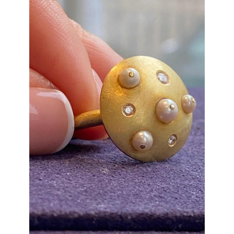 Bague d'artiste en or brossé, diamants & perles de culture, XXe s