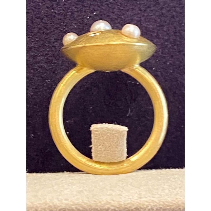 Artist's ring in brushed gold, diamonds & cultured pearls, XXth c