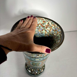 Jean Gerbino à Vallauris, vase tulipe en terre mêlée sur piédouche - France, XXe s