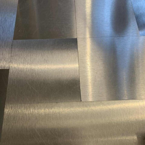 WILLY RIZZO pour CIDUE, Table Basse / Salon Brutaliste, aluminium brossé, 1970