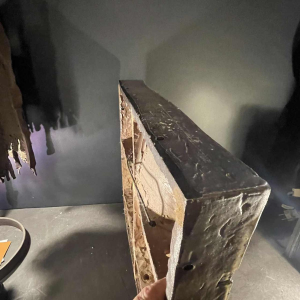 Jean-Michel SAVARY, keramische sculptuur / abstract brutalistische wandlamp, geglazuurd steengoed, 20e eeuw