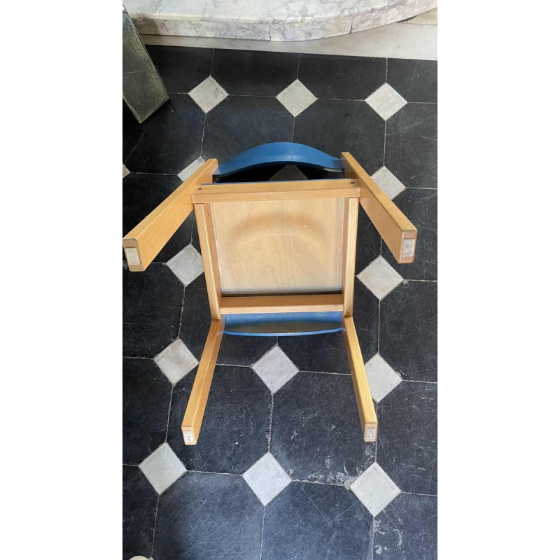Série de 6 chaises empilables, Design italien, hêtre teinté bleu, ca 1980