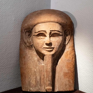 Top of an anthropomorphic sarcophagus carved with a face, Egypt, Saite period, 664 - 525 BC