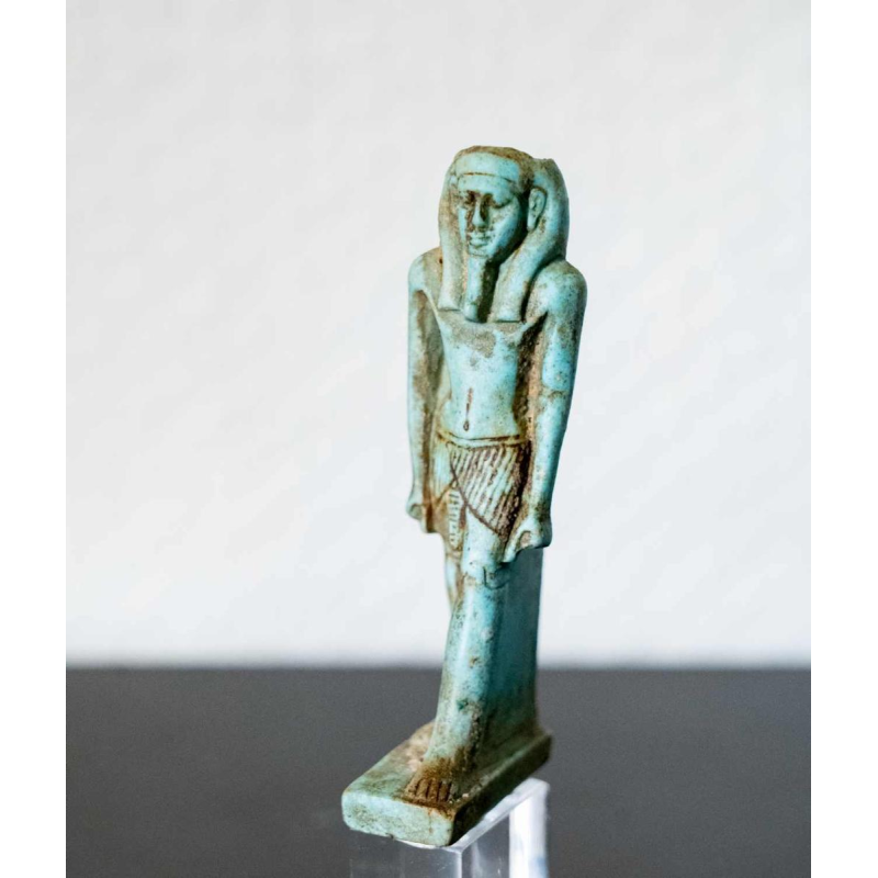 Amulet 'Nefertoum' groenachtig turkoois aardewerk, Egypte, late periode tot Ptolemeïsche periode