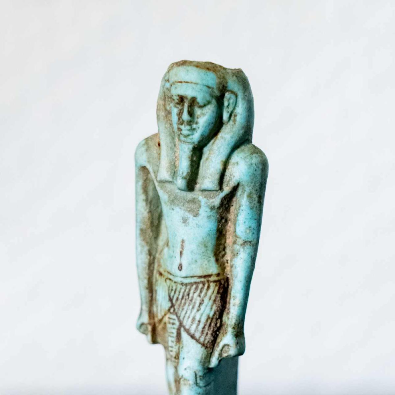 Amulet 'Nefertoum' groenachtig turkoois aardewerk, Egypte, late periode tot Ptolemeïsche periode