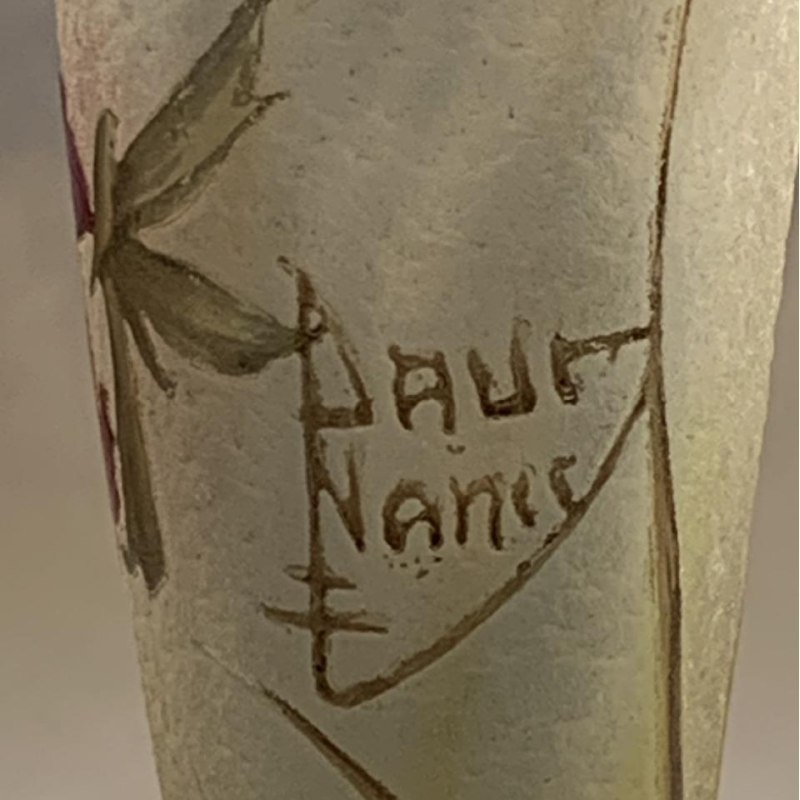 Vase Daum Nancy art Nouveau.