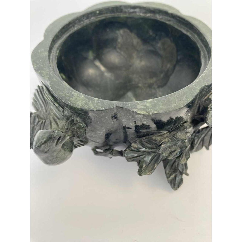 Carved nephrite box, pumpkin decorated with leaves and birds