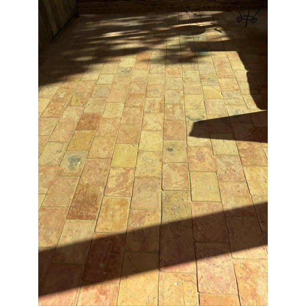 Old terracotta floor tiles "tomettes", 18th century