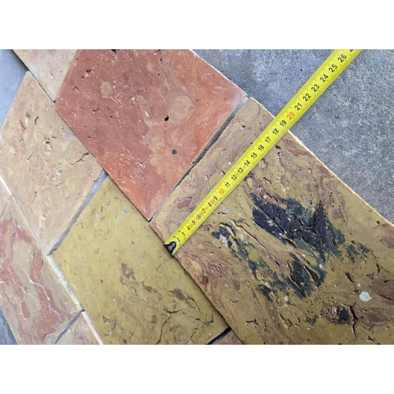 Old terracotta floor tiles "tomettes", 18th century
