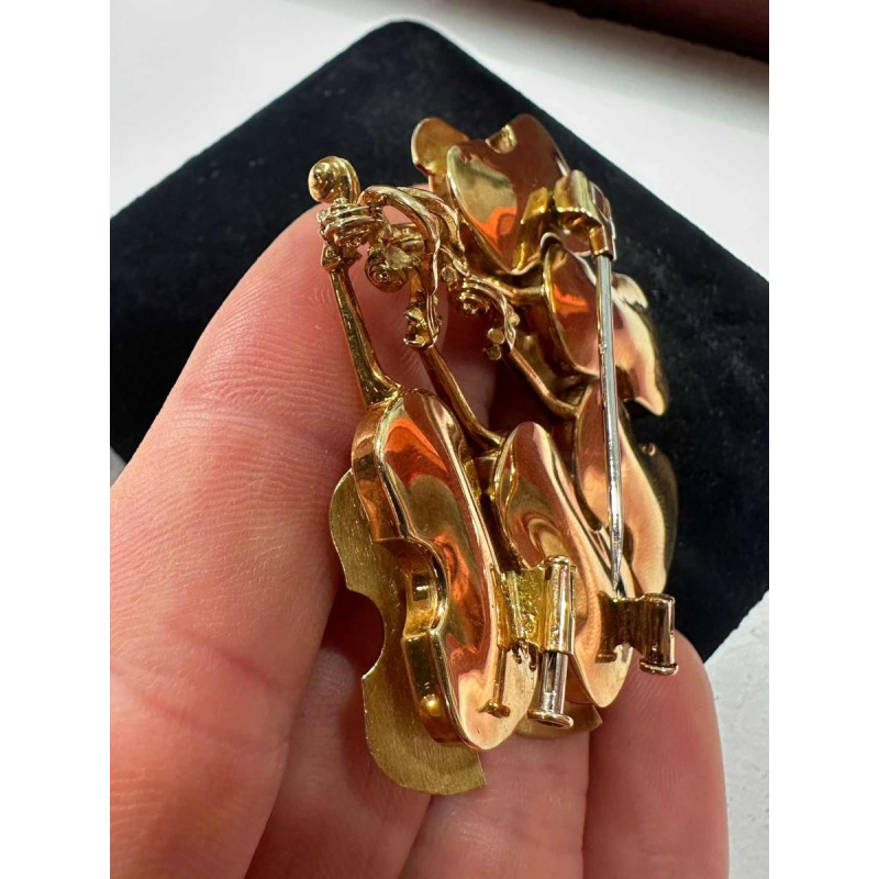 Arman, broche/hanger van goud, versierd met violen, nieuw realisme 20e eeuw