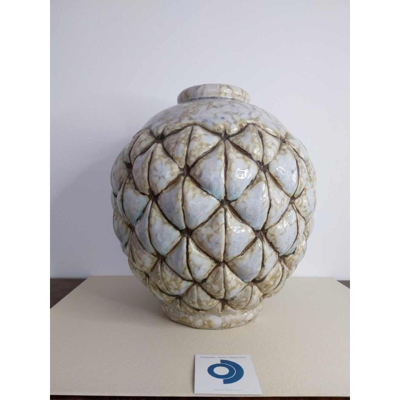 Joseph MOUGIN, vase “Pin d'Afrique“ Art Déco, en grès moulé, circa 1930