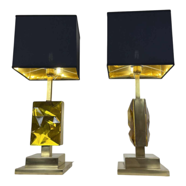 Pair of Hollywood Regency table lamps, Murano glass, gilded brass structure, 1980s