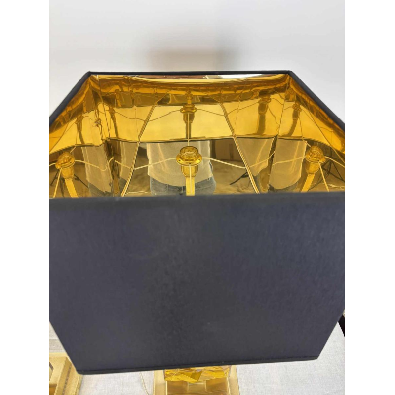 Pair of Hollywood Regency table lamps, Murano glass, gilded brass structure, 1980s