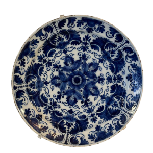 Delft, grote ronde schaal van keramiek, Holland 18e eeuw