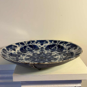 Delft, large circular ceramic dish, Holland 18th century