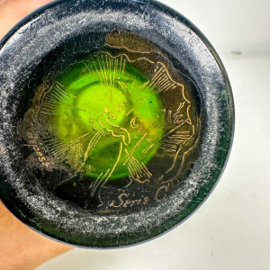 Balustervaas van Emile Gallé "Serie C", grasgroen, versierd met orchideeën, ca. 1890