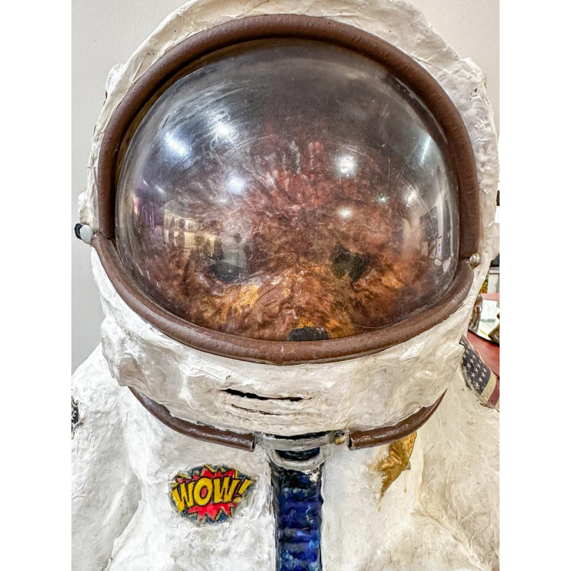 Robert Alonzi, sculpture Ours astronaute