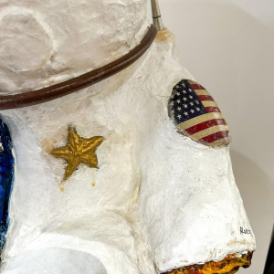 Robert Alonzi, Astronaut Bear sculpture