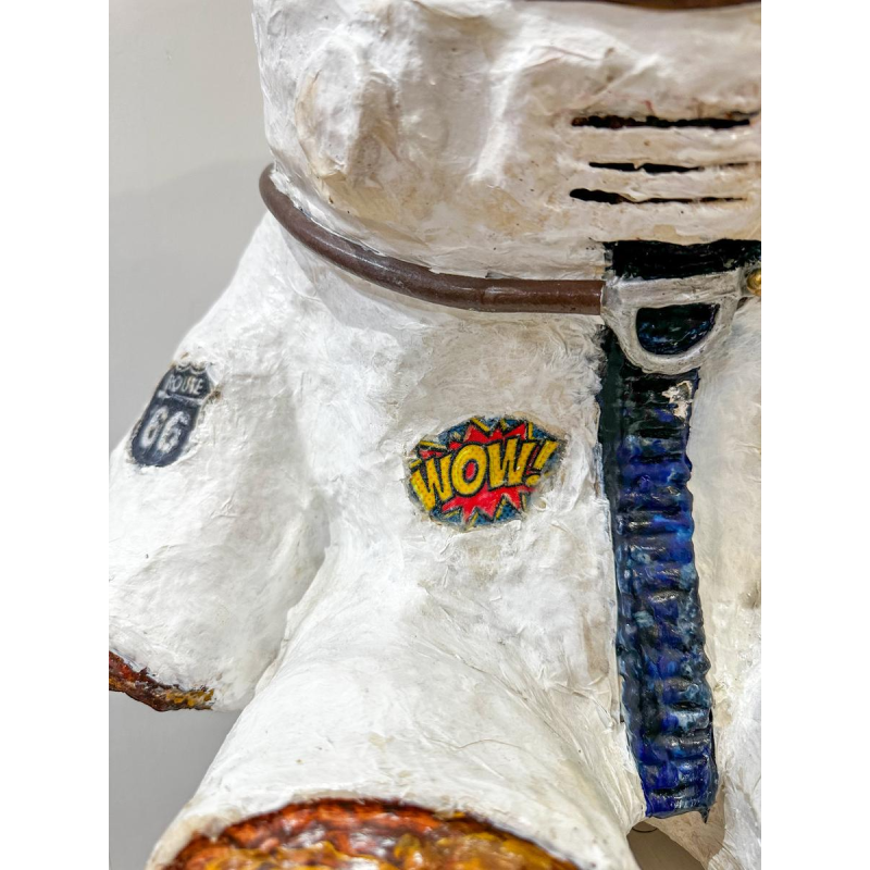 Robert Alonzi, Astronaut Bear sculpture