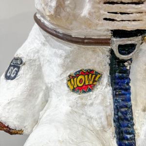 Robert Alonzi, Astronaut Bear sculpture