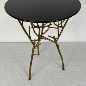 Design bijzettafel van Safavieh, Verenigde Staten XXe c