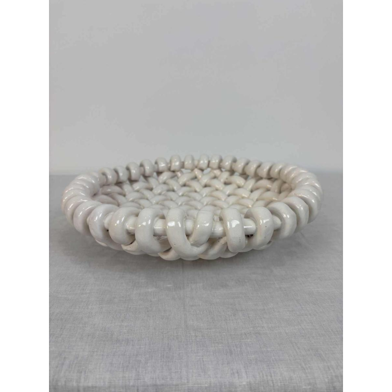 Jérôme Massier in Vallauris, grote opengewerkte mand van wit keramiek, 20e eeuw