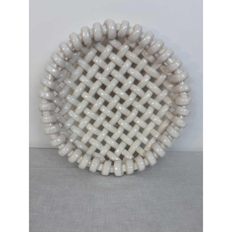 Jérôme Massier in Vallauris, grote opengewerkte mand van wit keramiek, 20e eeuw