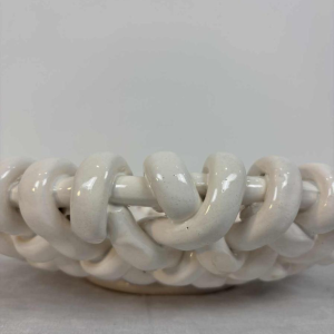 Jérôme Massier à Vallauris, grande corbeille ajourée en céramique blanche, XXe s