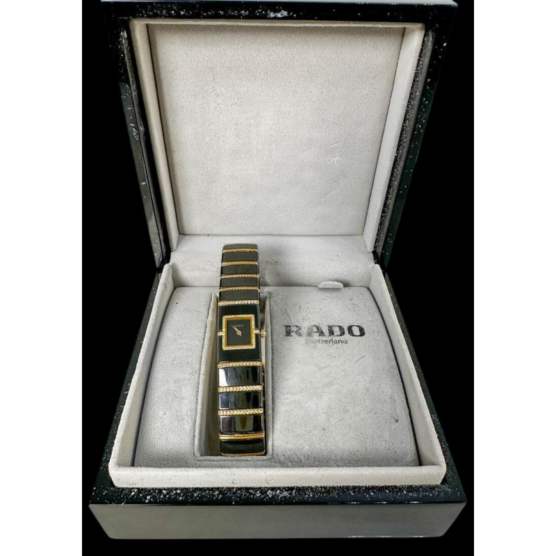 Montre Rado pour femme en céramique noir high-tech et diamants, XXIe s