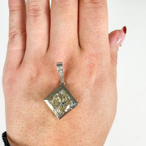 Pendentif en or et diamants