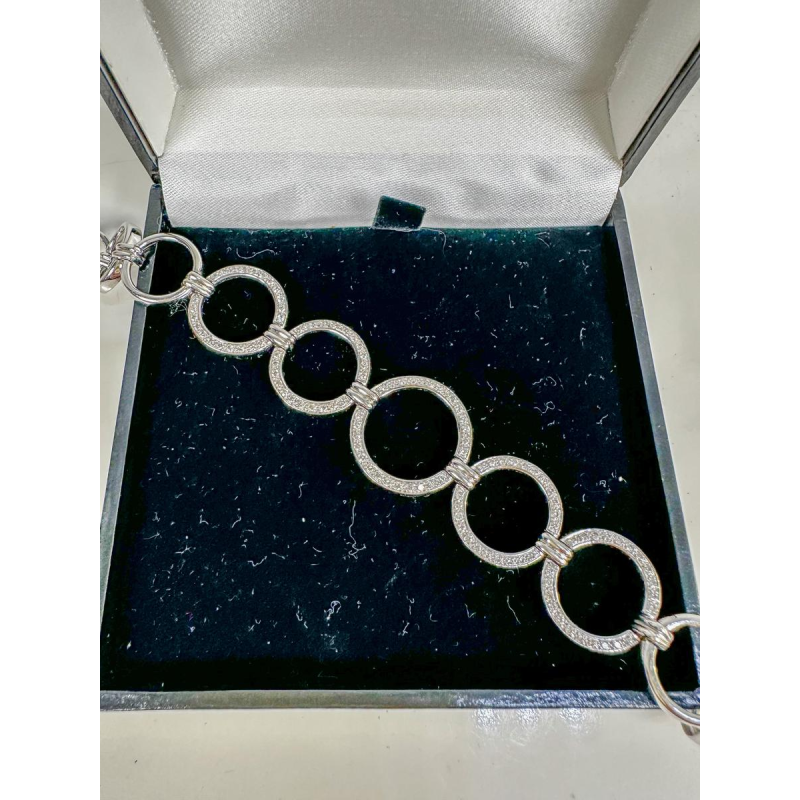 Damesarmband in witgoud en diamanten