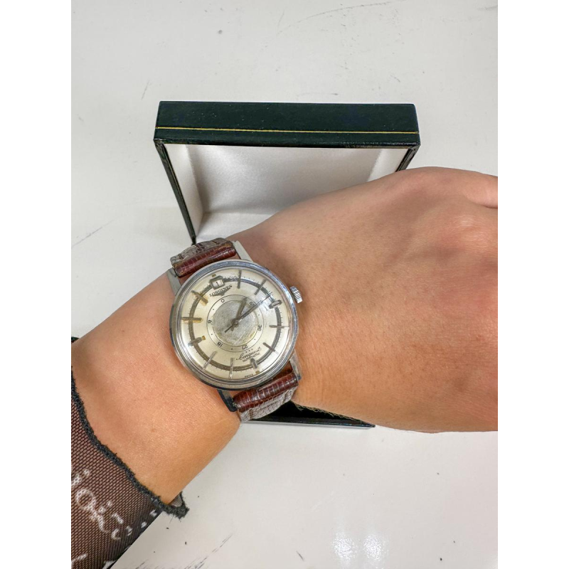 Longines Conquest Automatic 32mm horloge