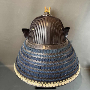 Suji Bachi Kabuto helmet, signed Saotome Ieharu, early Edo period, Japan 17th century