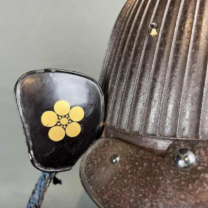 Suji Bachi Kabuto helmet, signed Saotome Ieharu, early Edo period, Japan 17th century