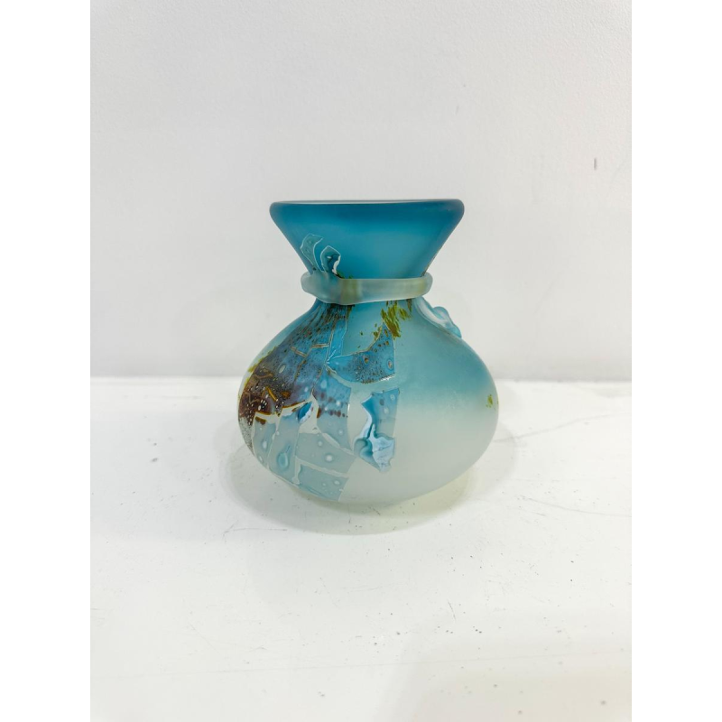 Louis Leloup, petit vase en verre bleu, 1998