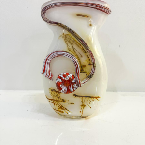 Louis Leloup, vase blanc overlay, 1977