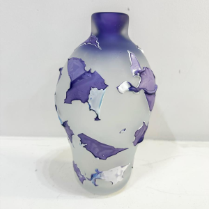 Louis Leloup, vase en verre aux motifs abstraits, années 90