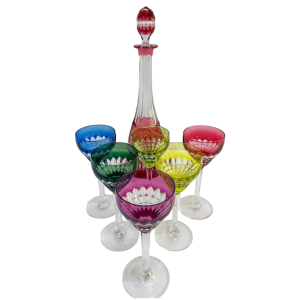 Val Saint-Lambert, ensemble de 6 verres taillés colorés et carafe en cristal, 20e siècle
