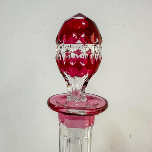 Val Saint-Lambert, ensemble de 6 verres taillés colorés et carafe en cristal, 20e siècle