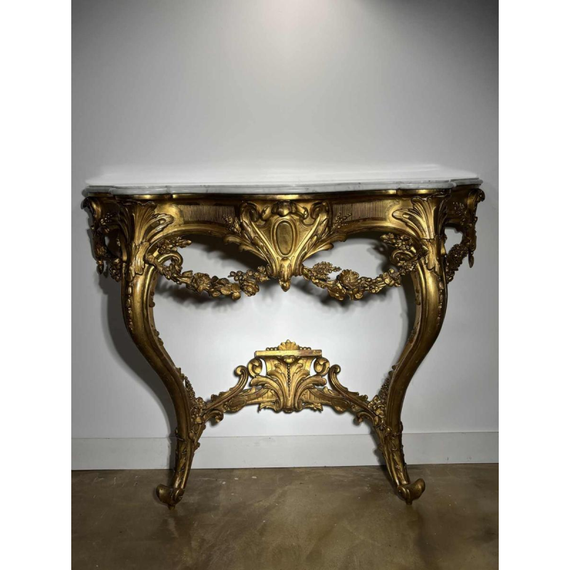 Console d'applique en bois sculpté et doré, plateau en marbre blanc - XIXe siècle
