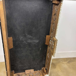 Console en bois sculpté et laqué, France début XIXe s