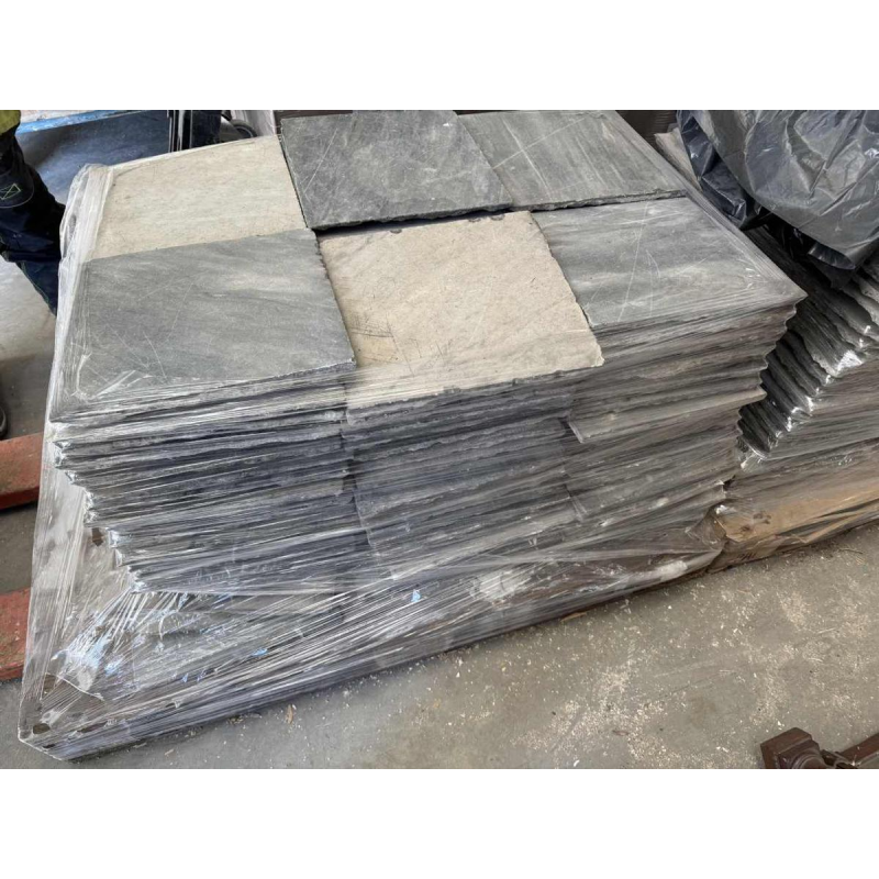 Checkerboard floor tiles, white Carrara marble and 'Blue of Turquin', 18th century