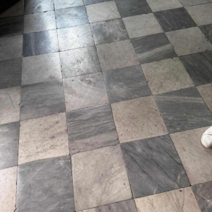 Dalles de sol en damier, marbre blanc de Carrare et bleu de Turquin, 18ème siècle