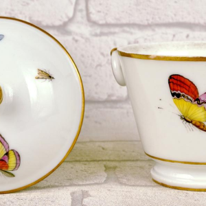 Porcelaine de Bruxelles - Louis Crette, sucrier (pot à sucre) et son couvercle, XVIIIe s