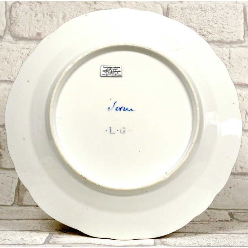 Manufacture de Sèvres, assiette en porcelaine tendre, fin XVIIIe s - Révolutionnaire