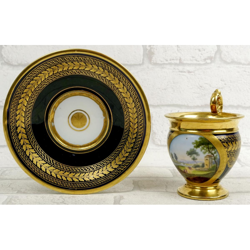 Porcelaine de Paris - Manufacture de Darte (attribuée à) tasse et soucoupe, début XIXe s