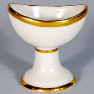 Porcelaine de Paris, bain d'oeil ou rince oeil, époque Empire