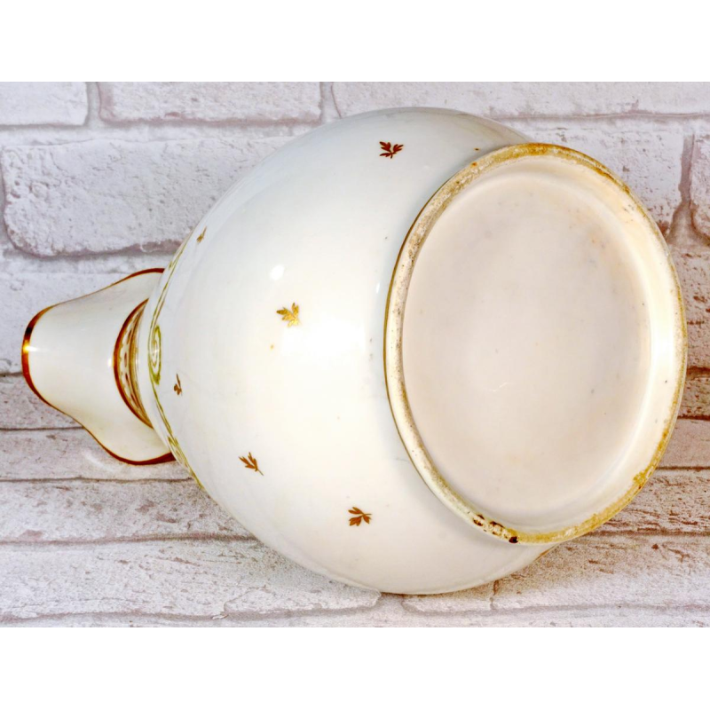 Porcelaine de Paris, broc à eau Louis XVI, XVIIIe s